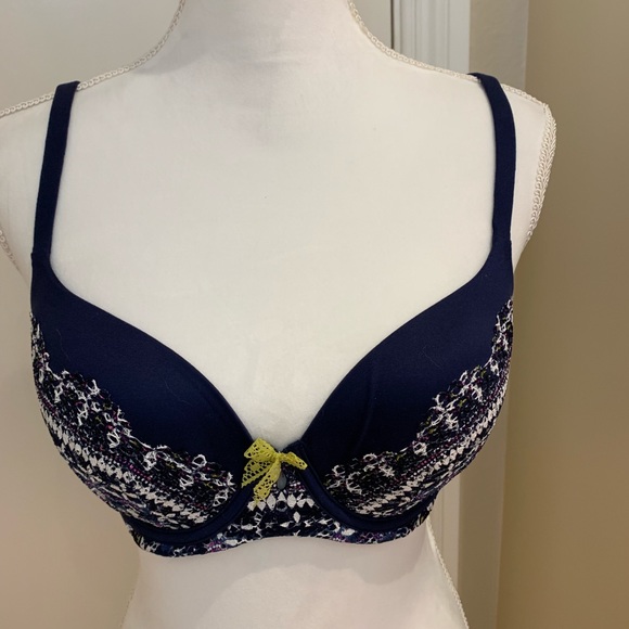 Victoria’s Secret Blue Print Bra - Picture 1 of 5